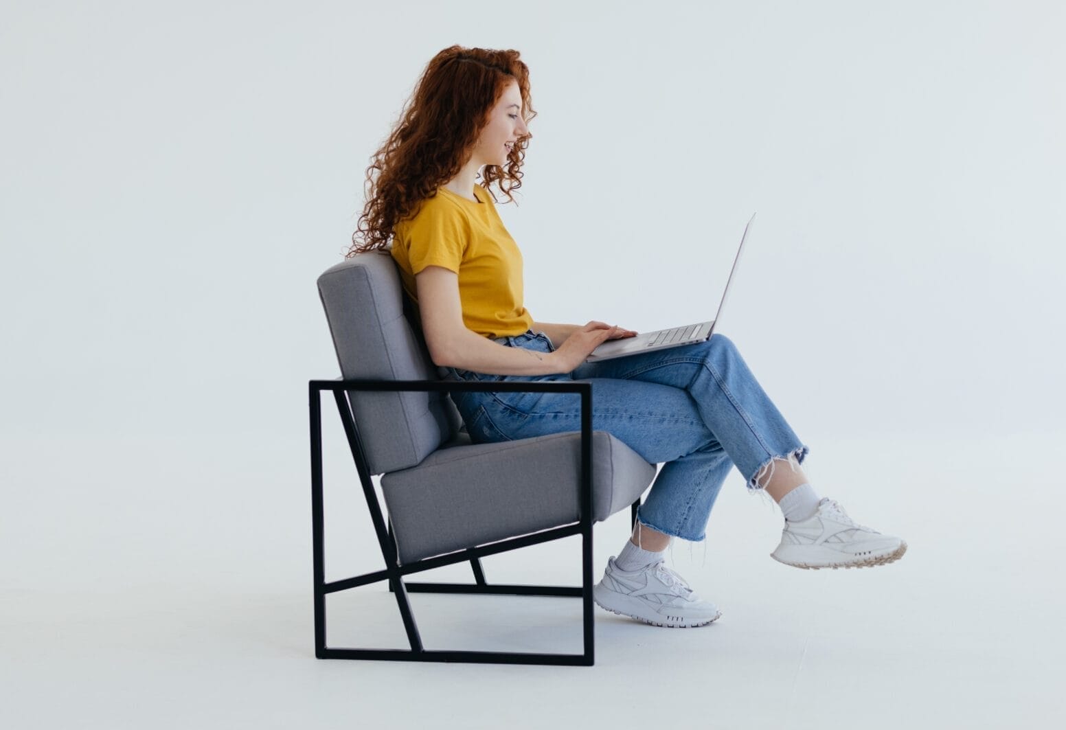 Can an ergonomic chair improve my posture?